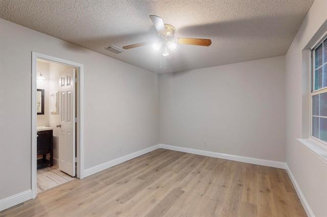 Building Photo - 1102 High Mesa Dr