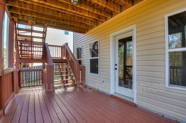 Building Photo - 848 Tyler Woods Dr