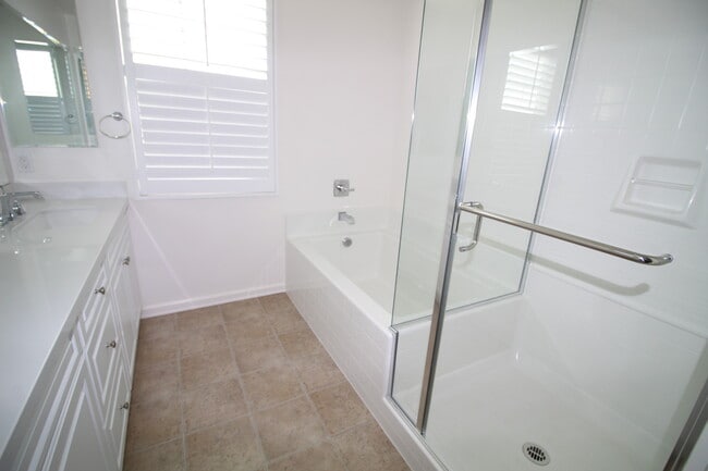 Building Photo - The Westerlies | 4 bedroom + 3.5 bathroom ...