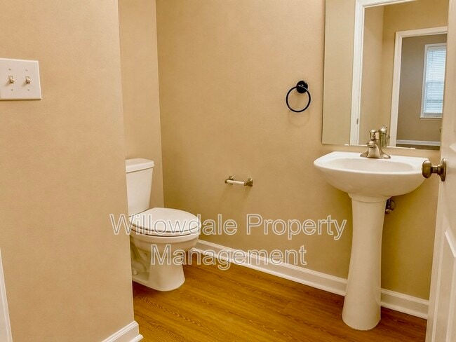 Building Photo - 204 Savannah Ridge Rd