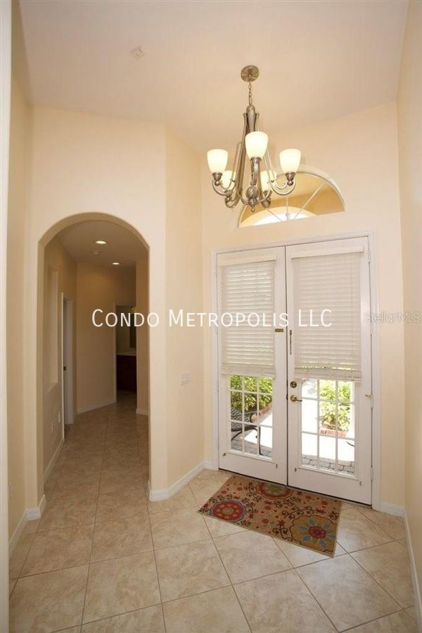Building Photo - 1053 Lascala Dr
