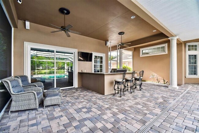 Building Photo - 704 Berrocales De Avila