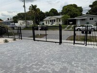 Building Photo - 1256 NE 110th Terrace