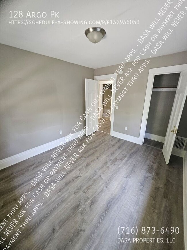 Building Photo - 128 Argo Park