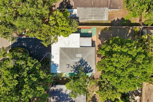 Building Photo - 5857 4th Ave N