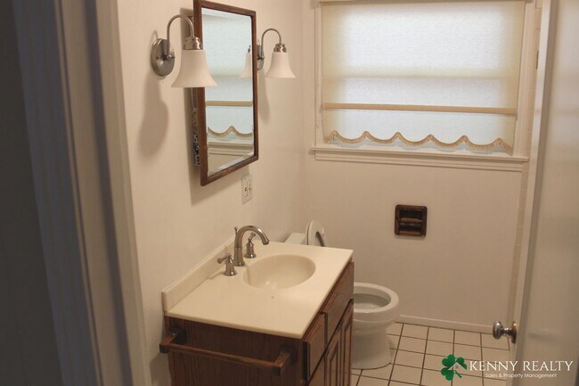 Building Photo - Corner Lot Single Family Home