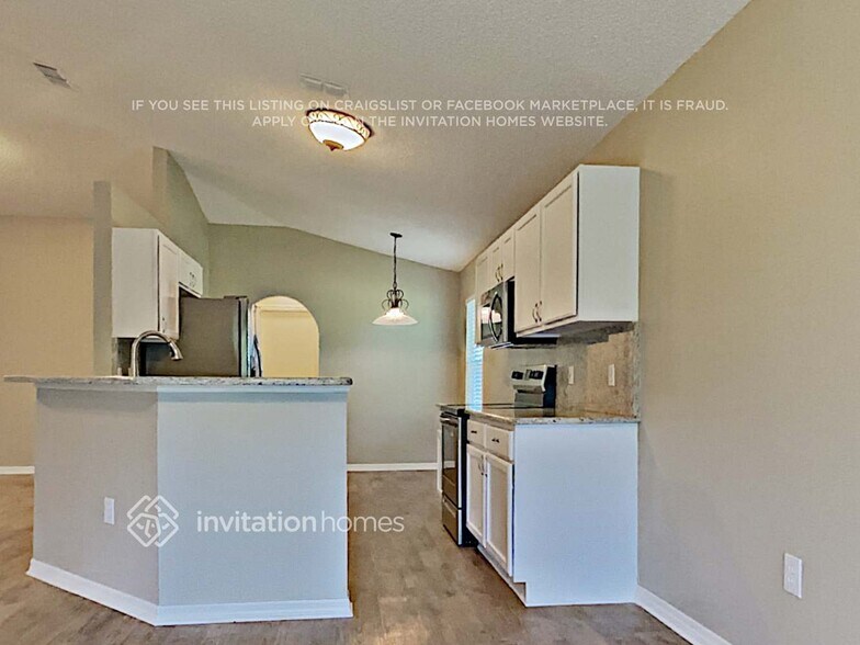 Building Photo - 623 Glenfield Ct