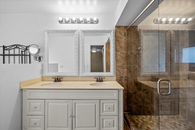 Building Photo - 5434 NW 87th Terrace