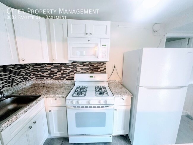 Building Photo - 8032 Fayette St