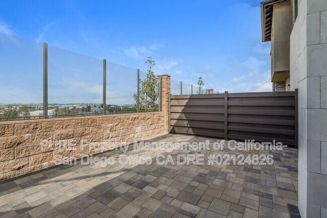 Building Photo - 316 Beaker Rd