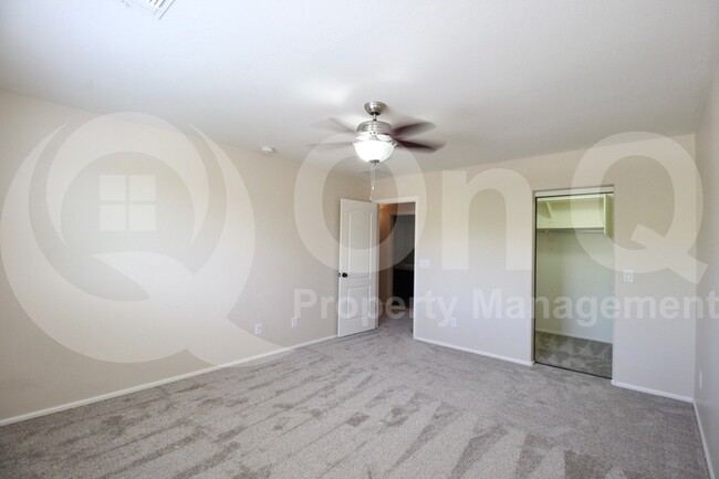 Building Photo - 4313 E Folgers Rd
