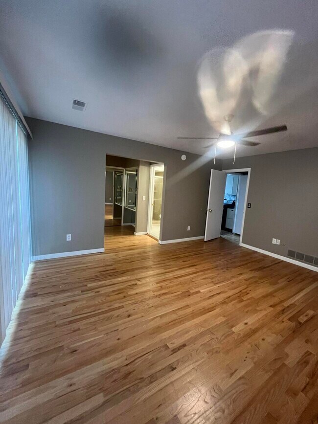 Building Photo - 22350 Lucerne Dr