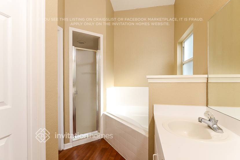 Building Photo - 3431 Jade Ln