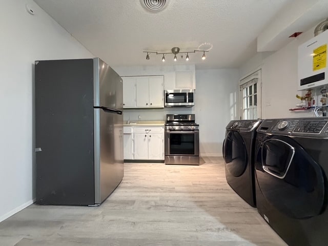 Building Photo - 1105 Highland Dr