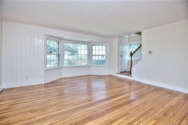 Building Photo - 30 Catherine St