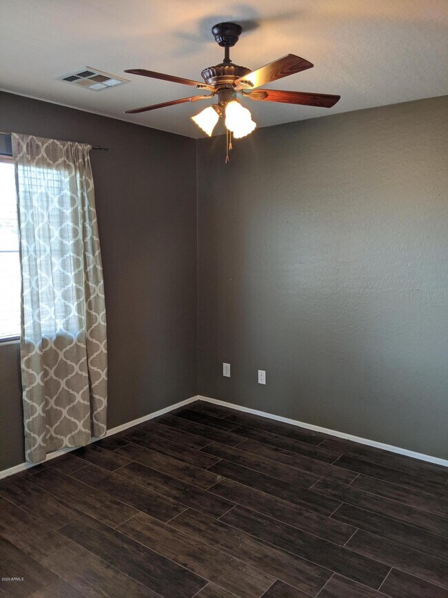 Building Photo - 21019 E Avenida Del Valle