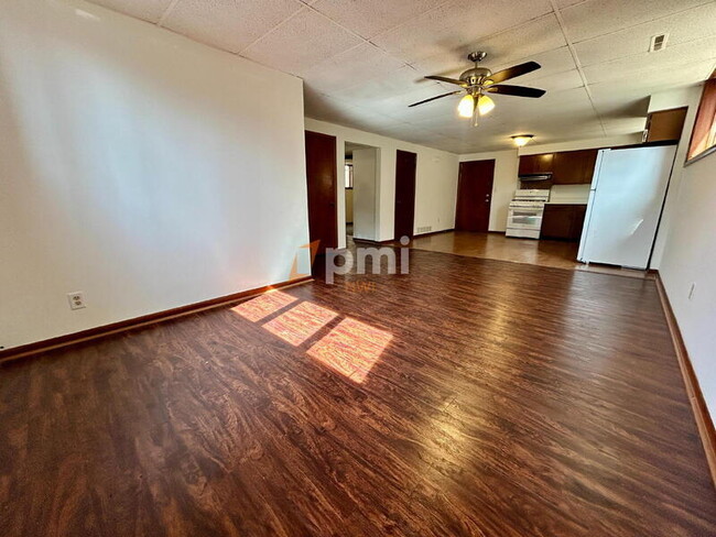 Building Photo - 1308 W 150th St