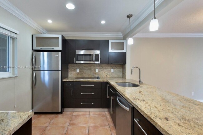 Building Photo - 7701 Camino Real