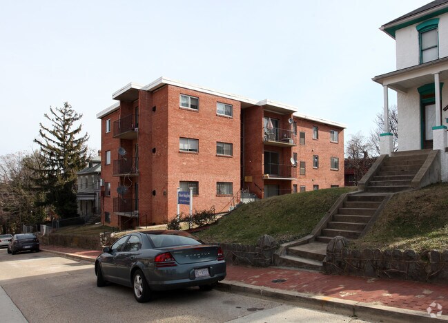 Building Photo - River Heights Condominium