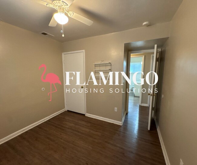 Building Photo - 4665 Owens Dr