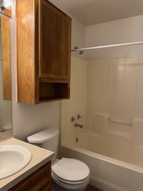 Building Photo - 711 Willowood