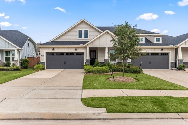 Building Photo - 6442 Pomegranate Blossom Dr