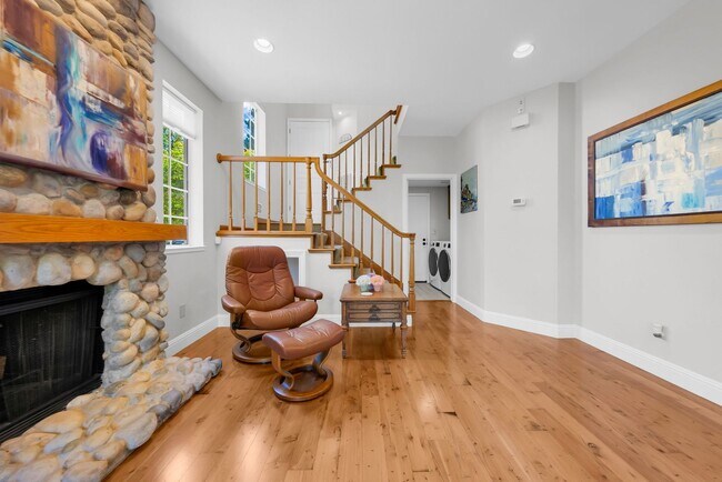 Building Photo - Danville Ranch 3/2 Jewel Available Now!
