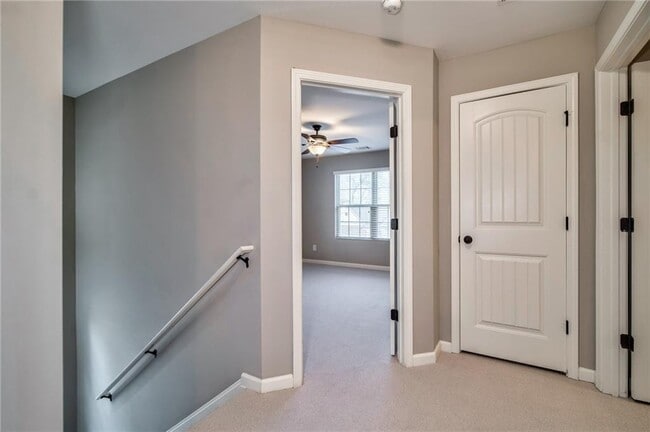 Building Photo - 4914 Whisper Creek Ct