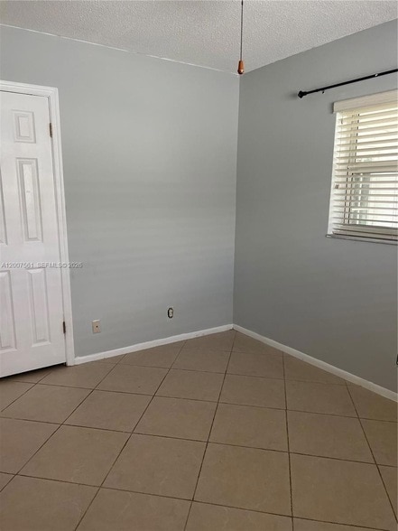 Building Photo - 6805 NW 75th St