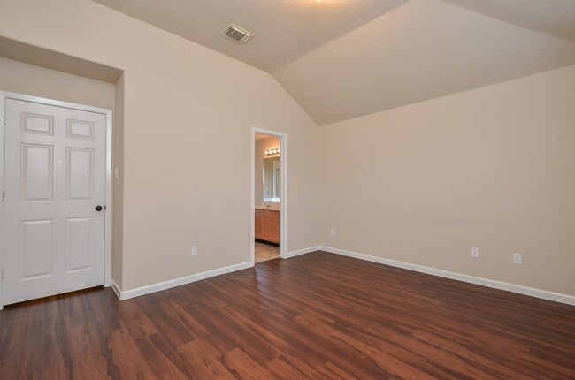 Building Photo - 15522 Forest Creek Farms Dr