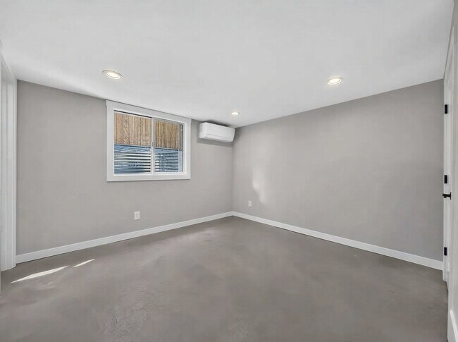 Building Photo - 7924 13th Ave SW
