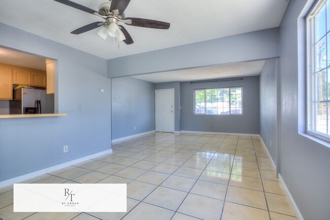 Building Photo - Spacious 4-Bedroom Home on Nearly 1 Acre –...