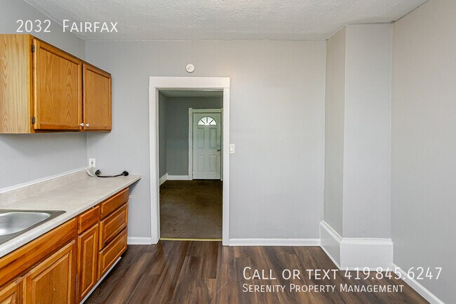 Building Photo - 2032  Fairfax-