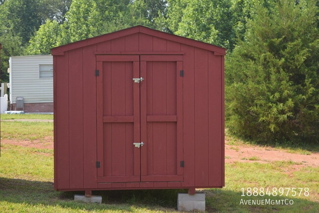 Building Photo - 226 Old Tavern Ln