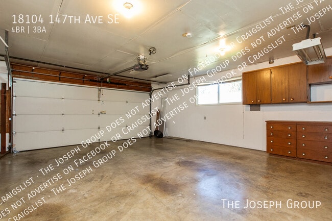 Building Photo - 18104 147th Ave SE