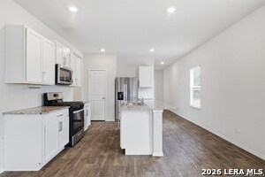 Building Photo - 4023 Basil Mdw