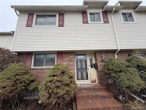 Building Photo - 1780 E Thirteen Mile Rd