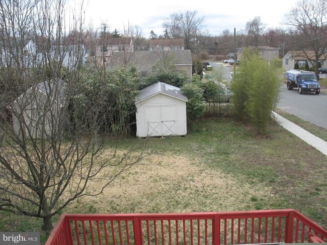Building Photo - 400 Hessian Ave