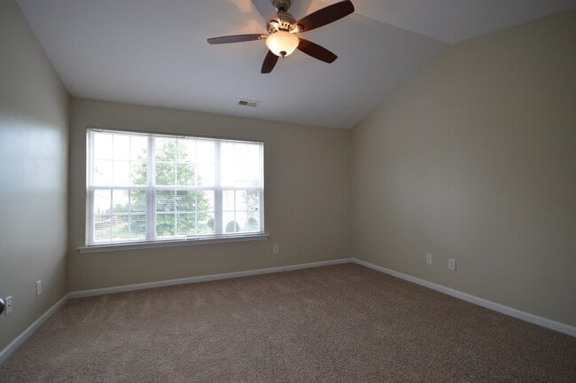 Building Photo - 8026 River Watch Ln