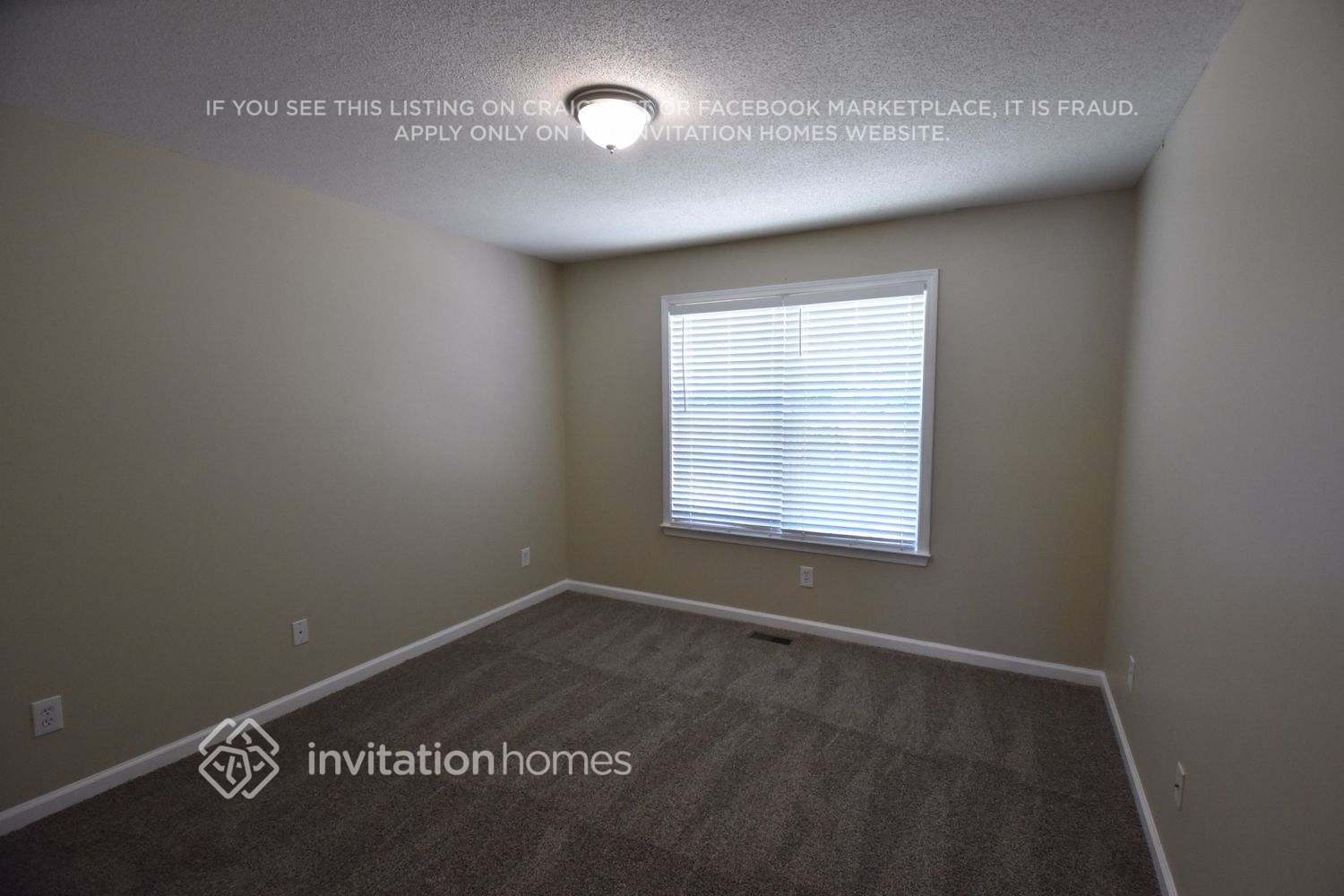 Building Photo - 2205 Telluride Dr