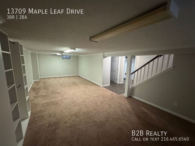 Building Photo - 13709 Maple Leaf Dr