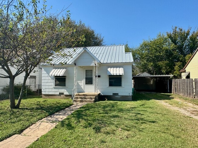 Primary Photo - Single Family Home - LaVega ISD