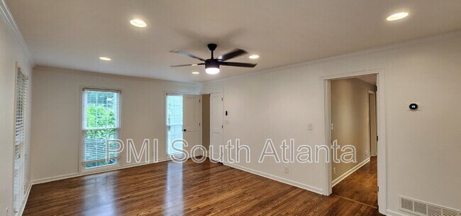 Building Photo - 40 Pheasant Dr SE