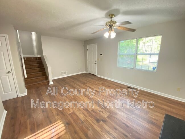 Building Photo - 67 Winchester Ct