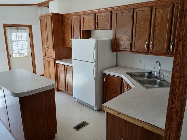 Building Photo - 233 Flat Creek Ln