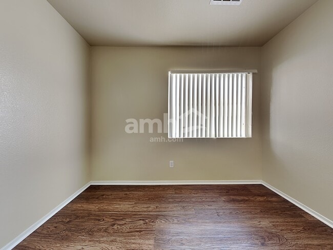 Building Photo - 8321 Canvas Ct