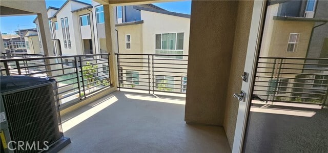 Building Photo - 1170 E Santo Antonio Dr