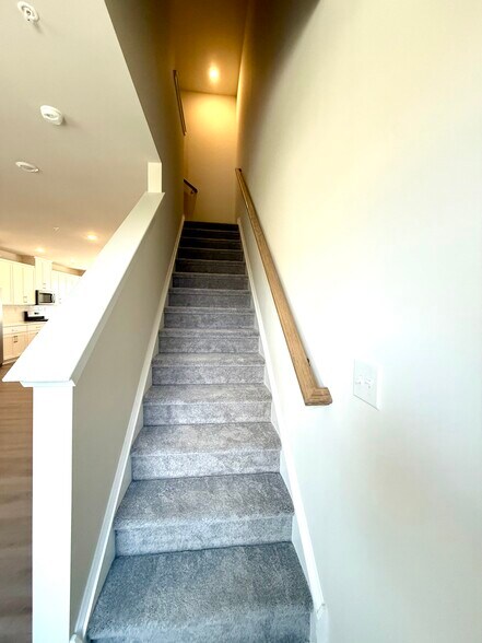 Building Photo - 1289 Fillmore St