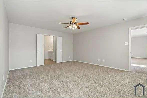 Building Photo - 10449 Hideaway Trail