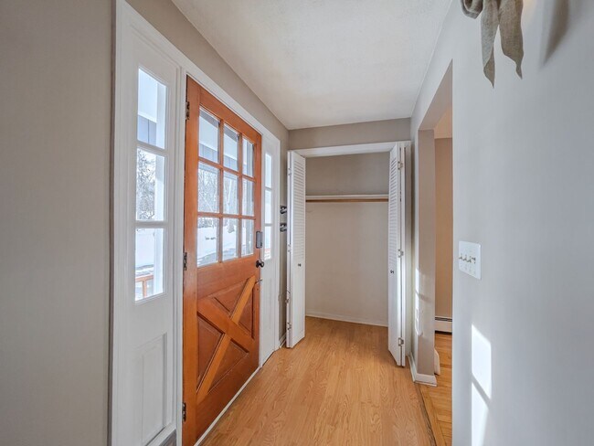 Building Photo - Spacious 4BR/2.5BA/2Car Garage Home with Finished Basement & Hardwood Floors – Gales Ferry